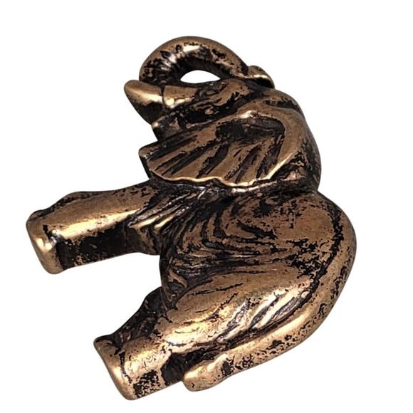 Vintage Gold Brass-Toned Elephant Brooch Pin 1.8" Collectible Animal Jewelry - Picture 5 of 6